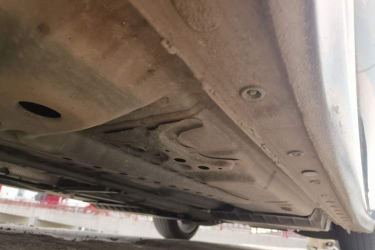 Used Buick LaCrosse 2025 Platinum Avia Edition Chassis Front Left