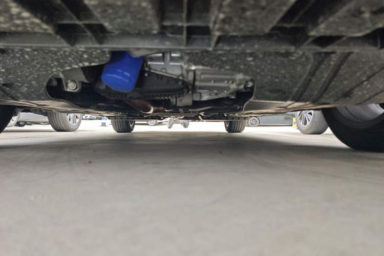 Used Buick LaCrosse 2025 28T Platinum Edition Chassis Front