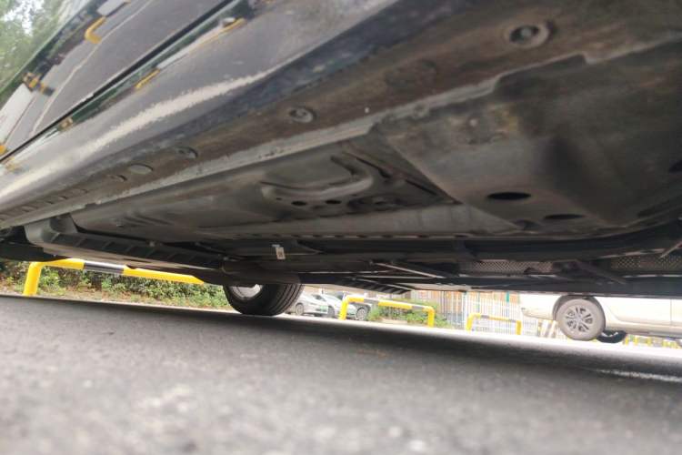 Used Buick LaCrosse 2025 Platinum Avia Edition Chassis Front Right