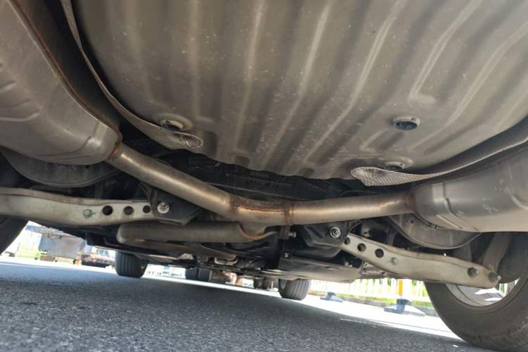 Used Buick LaCrosse 2025 28T Platinum Edition Chassis Rear