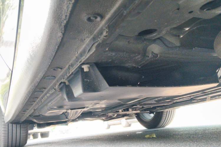 Used Buick LaCrosse 2025 28T Platinum Edition Chassis Rear Left