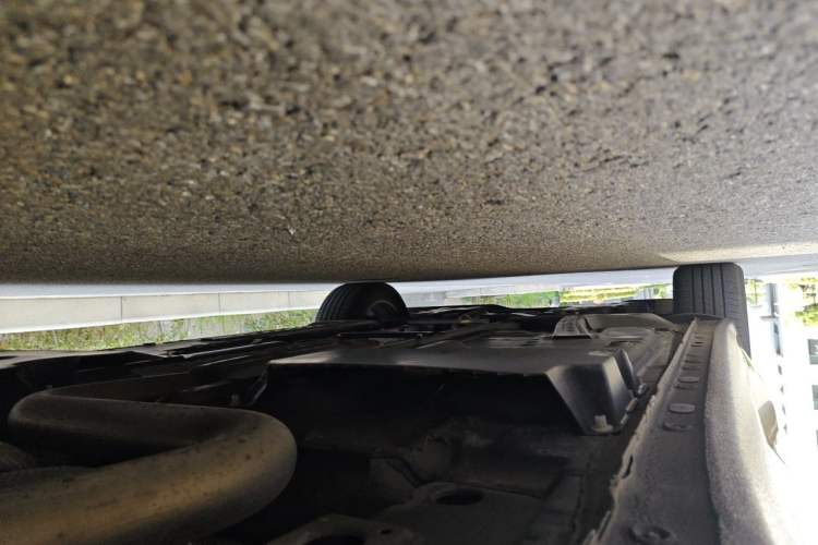Used Buick LaCrosse 2025 28T Platinum Edition Chassis Rear Left