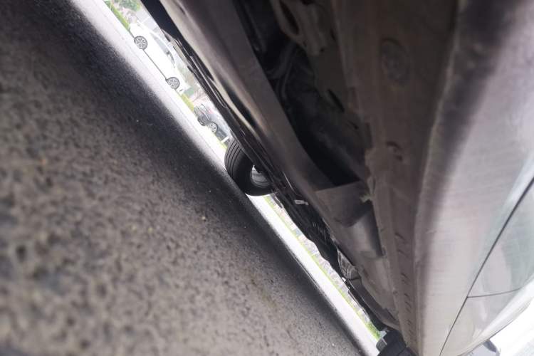 Used Buick LaCrosse 2025 28T Platinum Edition Chassis Rear Right
