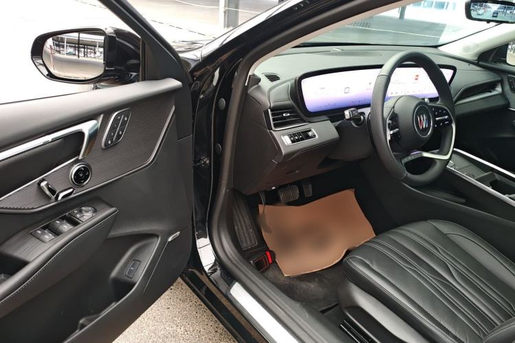 Used Buick LaCrosse 2025 Platinum Avia Edition Driver Seat