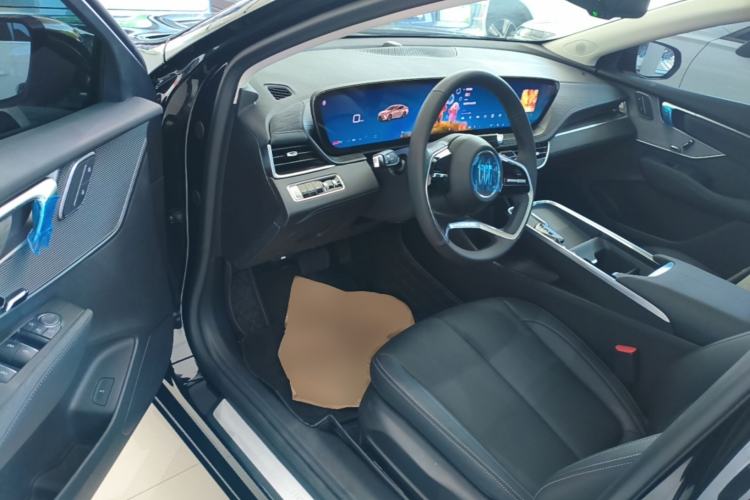 Used Buick LaCrosse 2025 28T Platinum Edition Driver Seat