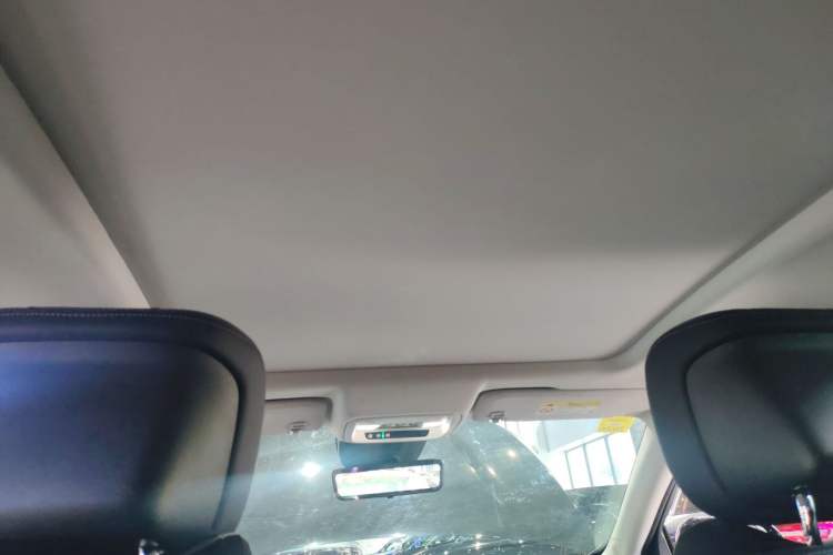 Used Buick LaCrosse 2025 28T Platinum Edition Headliner