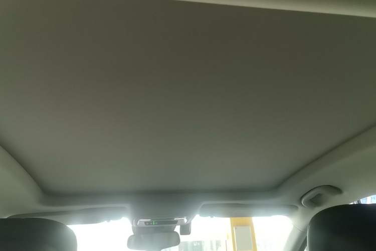 Used Buick LaCrosse 2025 28T Platinum Edition Headliner