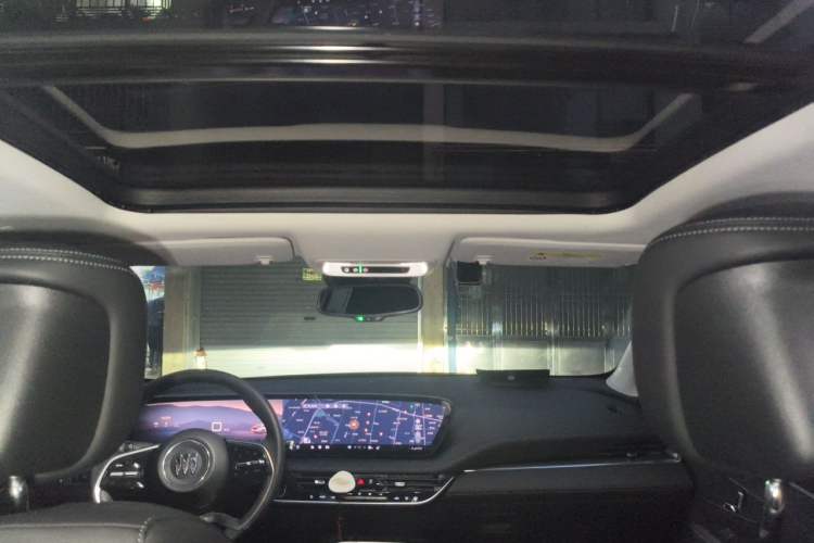 Used Buick LaCrosse 2025 28T Platinum Edition Headliner