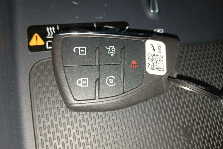 Used Buick LaCrosse 2025 28T Platinum Edition Interior 1