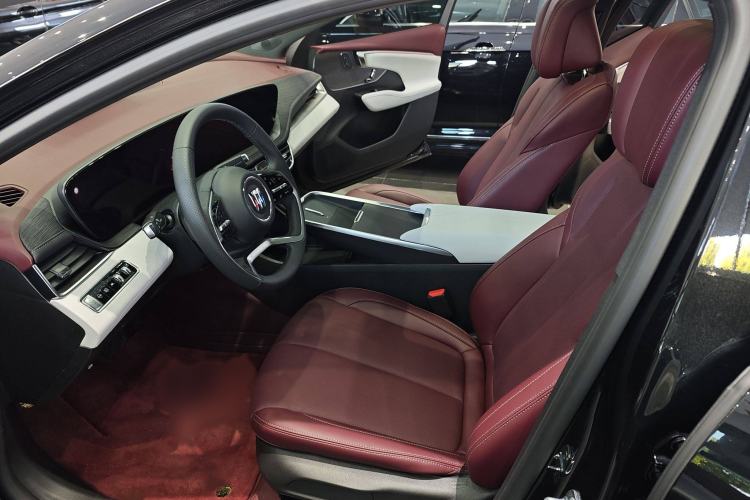 Used Buick LaCrosse 2025 28T Platinum Edition Interior 1