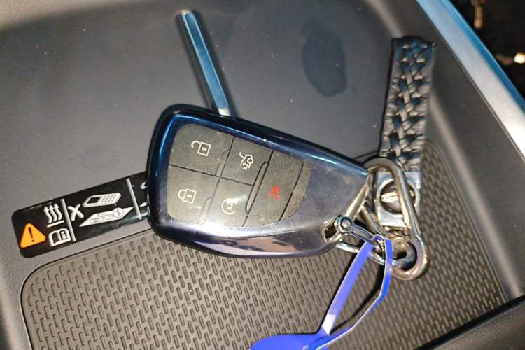 Used Buick LaCrosse 2025 28T Platinum Edition Interior 1