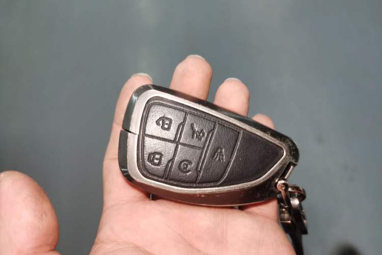 Used Buick LaCrosse 2025 28T Platinum Edition Interior 1
