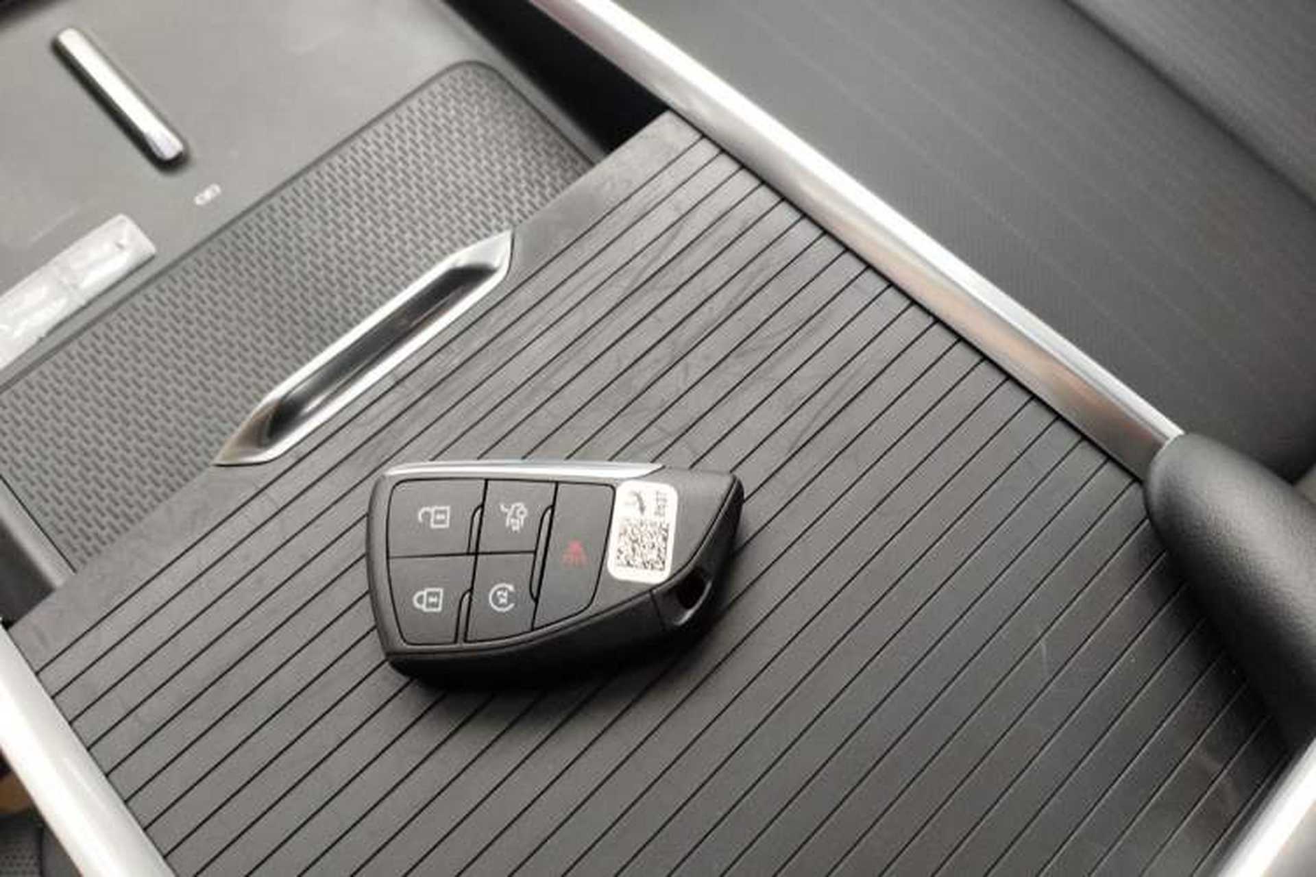 Used Buick LaCrosse 2025 28T Platinum Edition Interior 1