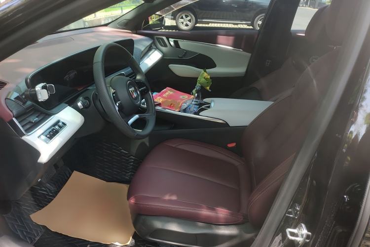 Used Buick LaCrosse 2025 28T Platinum Edition Left Front Seat