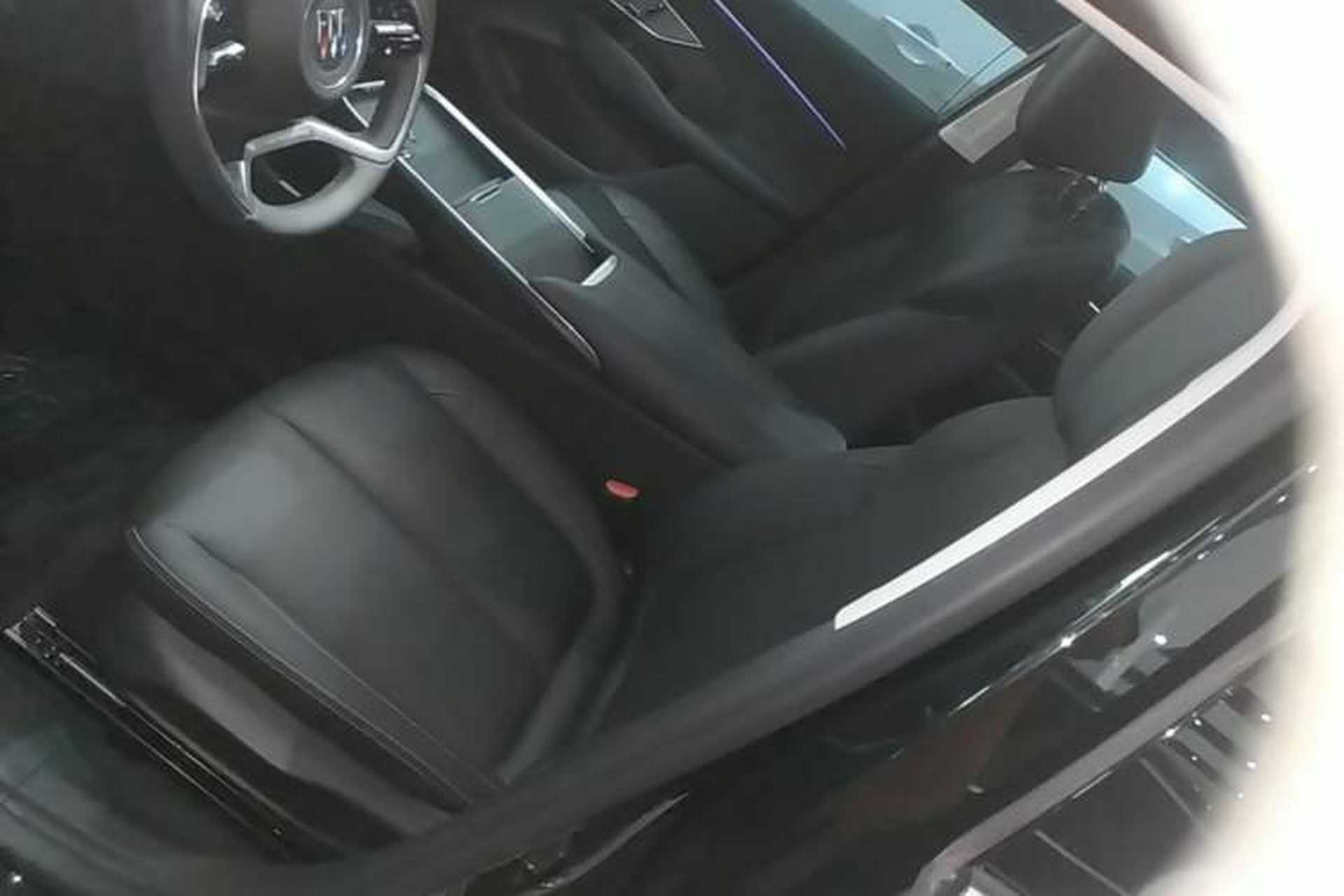 Used Buick LaCrosse 2025 28T Platinum Edition Left Front Seat
