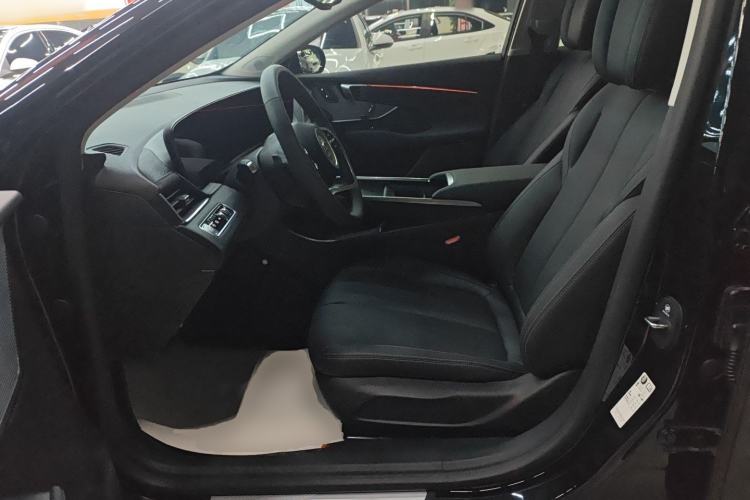 Used Buick LaCrosse 2025 28T Platinum Edition Left Front Seat