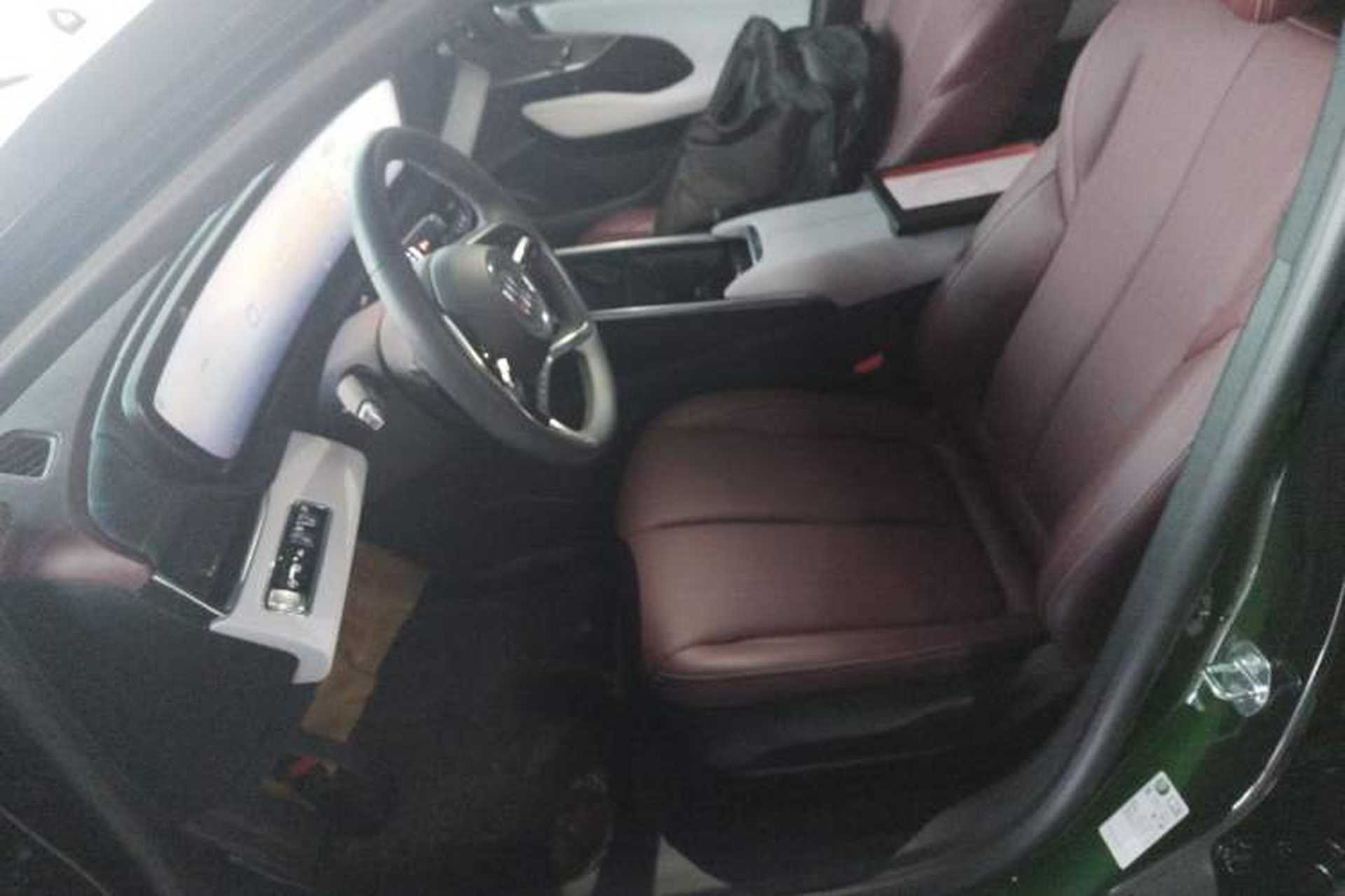 Used Buick LaCrosse 2025 28T Platinum Edition Left Front Seat
