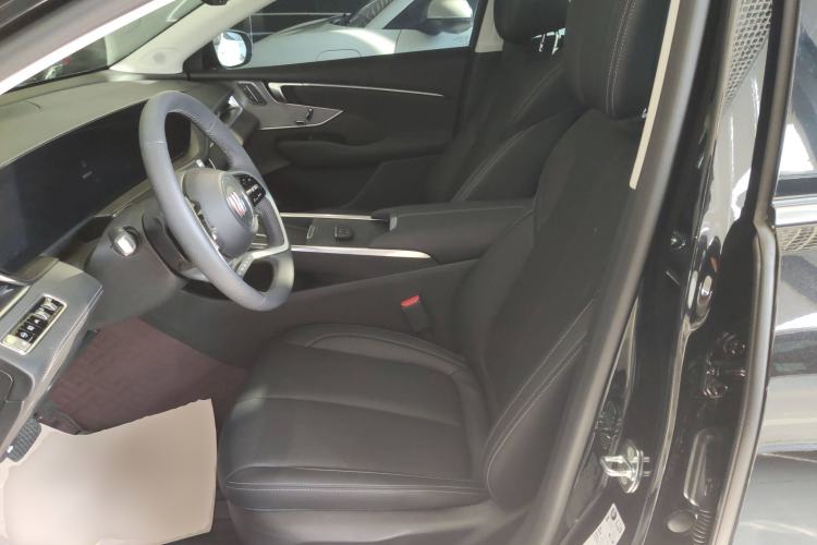 Used Buick LaCrosse 2025 28T Platinum Edition Left Front Seat