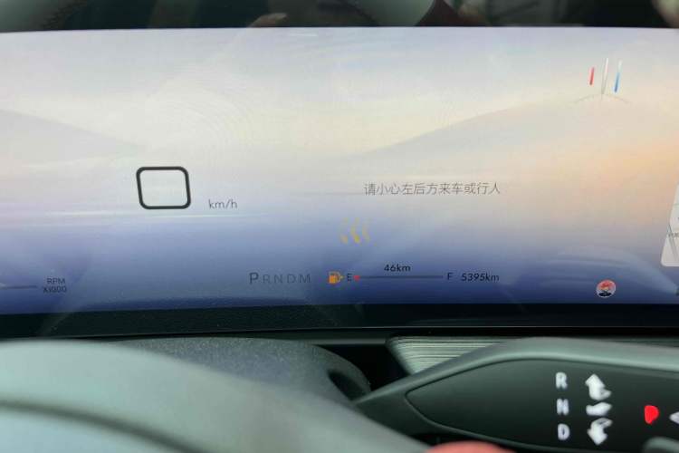 Used Buick LaCrosse 2025 28T Platinum Edition Odometer Close Up