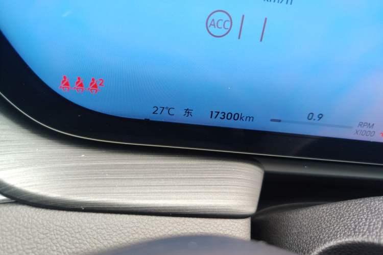 Used Buick LaCrosse 2025 Platinum Avia Edition Odometer Close Up