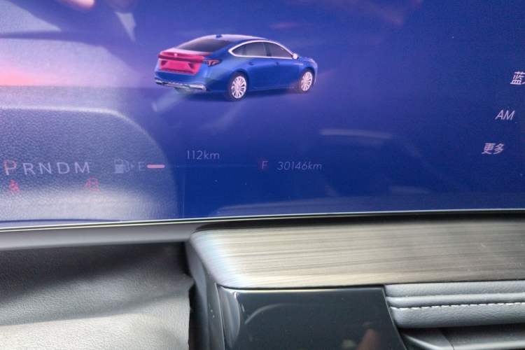 Used Buick LaCrosse 2025 Platinum Avia Edition Odometer Close Up