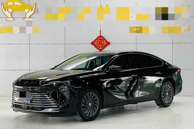 Used Buick LaCrosse 2025 28T Platinum Edition