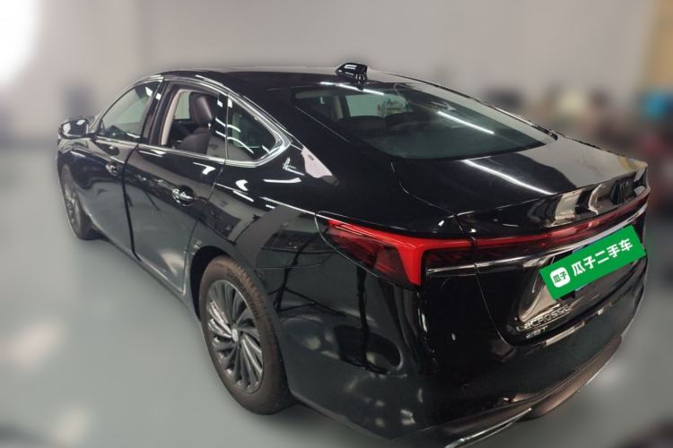 Used Buick LaCrosse 2025 28T Platinum Edition Rear Left 45 Deg