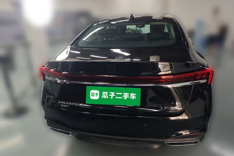 Used Buick LaCrosse 2025 28T Platinum Edition Rear