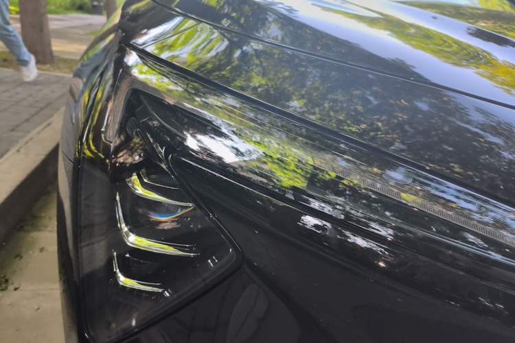 Used Buick LaCrosse 2025 28T Platinum Edition Right Front Headlight