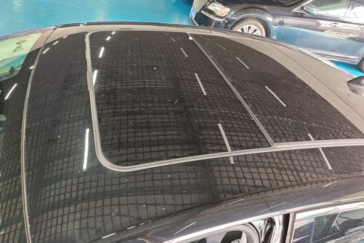 Used Buick LaCrosse 2025 28T Platinum Edition Roof
