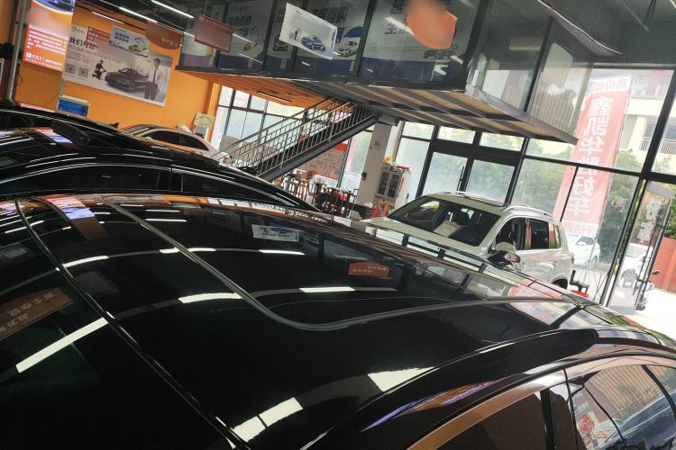 Used Buick LaCrosse 2025 28T Platinum Edition Roof