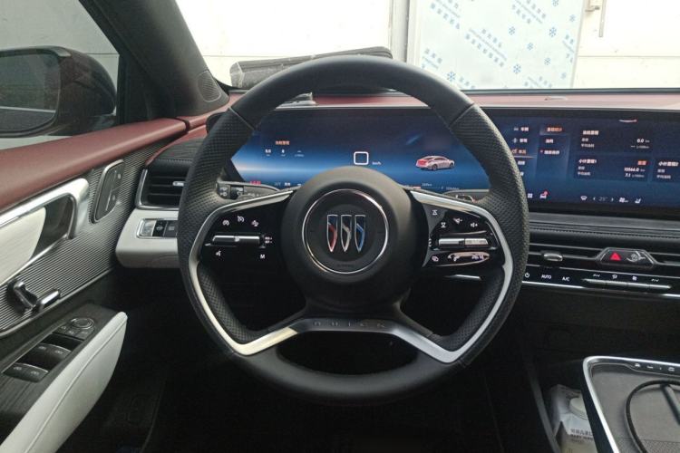Used Buick LaCrosse 2025 28T Platinum Edition Steering Wheel
