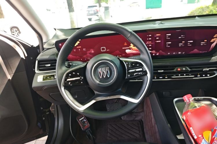 Used Buick LaCrosse 2025 28T Platinum Edition Steering Wheel