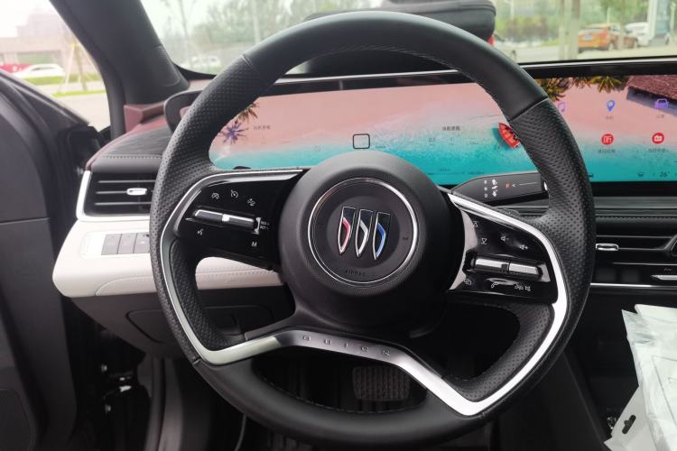 Used Buick LaCrosse 2025 28T Platinum Edition Steering Wheel