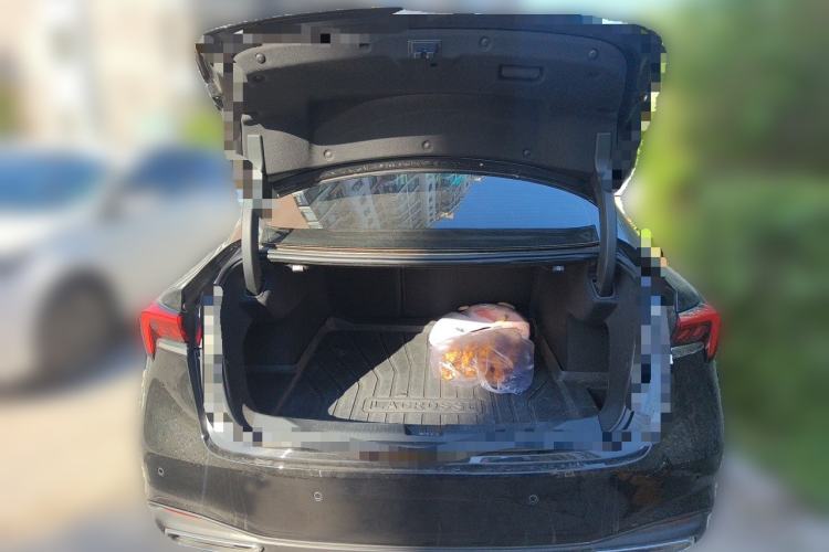 Used Buick LaCrosse 2025 28T Platinum Edition Trunk