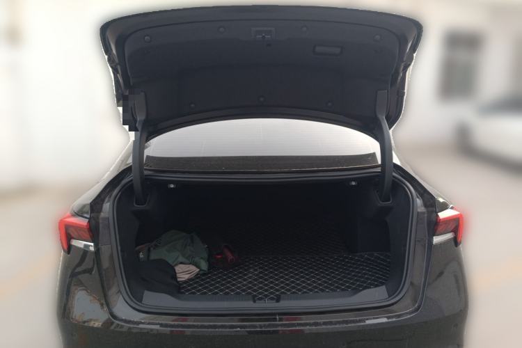 Used Buick LaCrosse 2025 28T Platinum Edition Trunk
