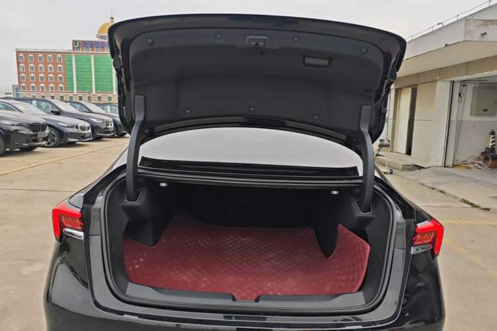 Used Buick LaCrosse 2025 28T Platinum Edition Trunk