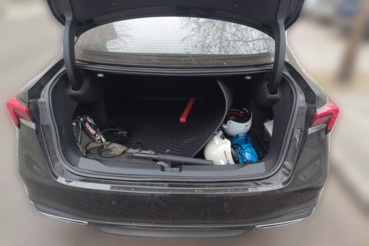 Used Buick LaCrosse 2025 28T Platinum Edition Trunk