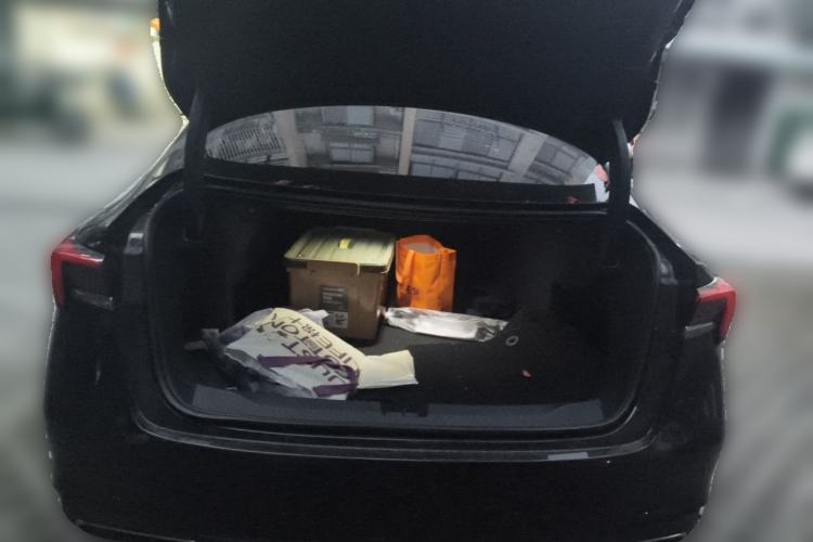 Used Buick LaCrosse 2025 28T Platinum Edition Trunk