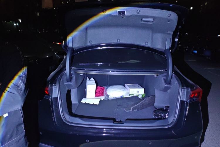 Used Buick LaCrosse 2025 28T Platinum Edition Trunk