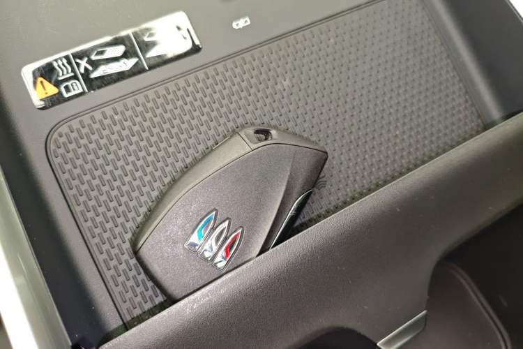 Used Buick LaCrosse 2025 Platinum Avia Edition Vehicle Key