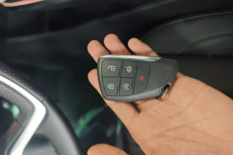 Used Buick LaCrosse 2025 28T Platinum Edition Vehicle Key
