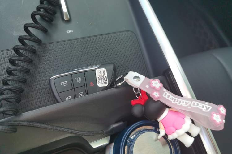 Used Buick LaCrosse 2025 28T Platinum Edition Vehicle Key
