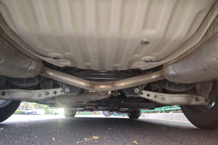 Used Buick LaCrosse 2025 28T Platinum Edition Chassis Rear