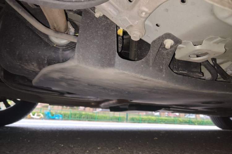 Used Buick LaCrosse 2025 28T Platinum Edition Chassis Rear Right