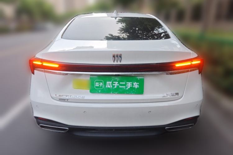 Used Buick LaCrosse 2025 28T Platinum Edition Rear