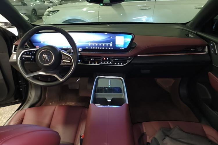 Used Buick LaCrosse 2026 Model 28T Platinum Edition Center Console