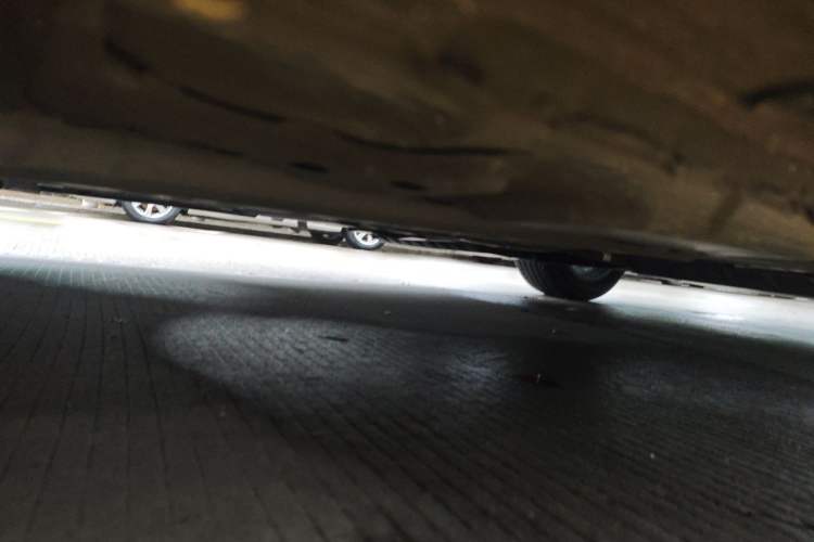 Used Buick LaCrosse 2026 Model 28T Platinum Edition Chassis Front Left