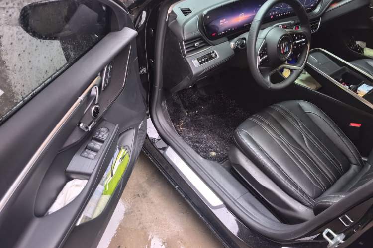 Used Buick LaCrosse 2026 Model Platinum Aivia Edition Driver Seat
