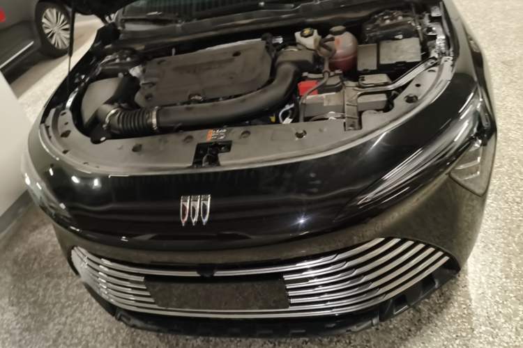 Used Buick LaCrosse 2026 Model 28T Platinum Edition Engine Bay